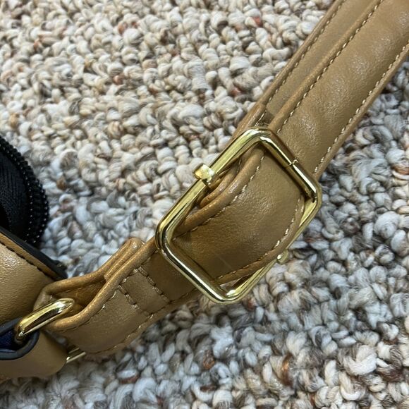 TravelSmith Crossbody Bag RFID Safe Black Tan Brown Classic Color Block Preppy - Picture 5 of 13